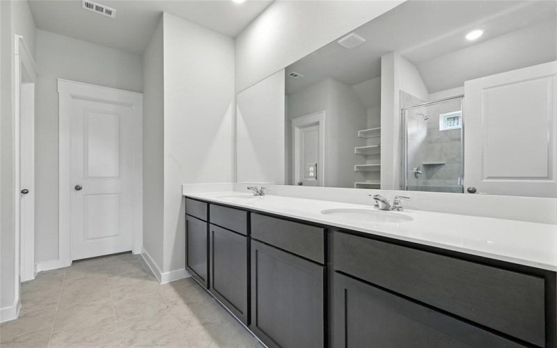 604 Martell Road, McKinney, TX 75407, 3 Bedrooms Bedrooms, ,2 BathroomsBathrooms,Residential,For Sale,604 Martell Road,0,20850144