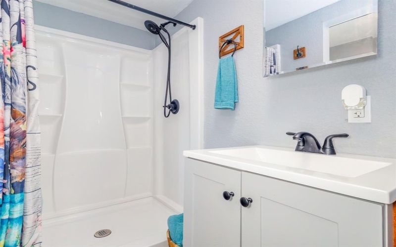 8036 County Road 604, Brownwood, TX 76801, 1 Bedroom Bedrooms, ,1 BathroomBathrooms,Residential,For Sale,8036 County Road 604,21006205