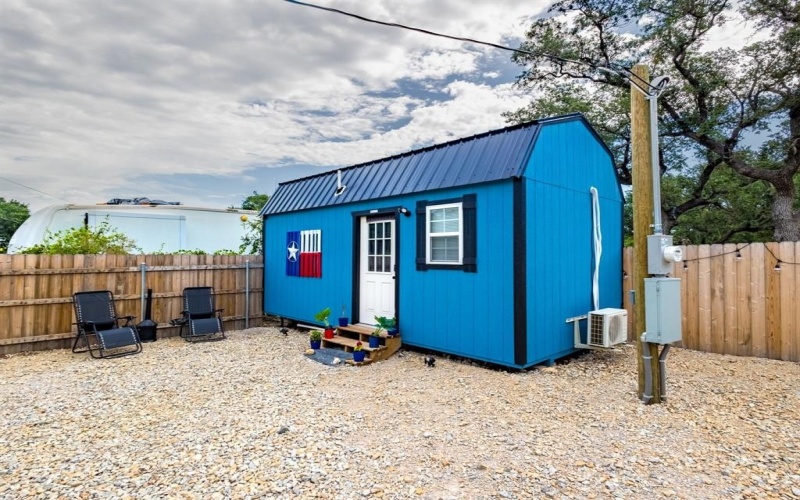 8036 County Road 604, Brownwood, TX 76801, 1 Bedroom Bedrooms, ,1 BathroomBathrooms,Residential,For Sale,8036 County Road 604,21006205