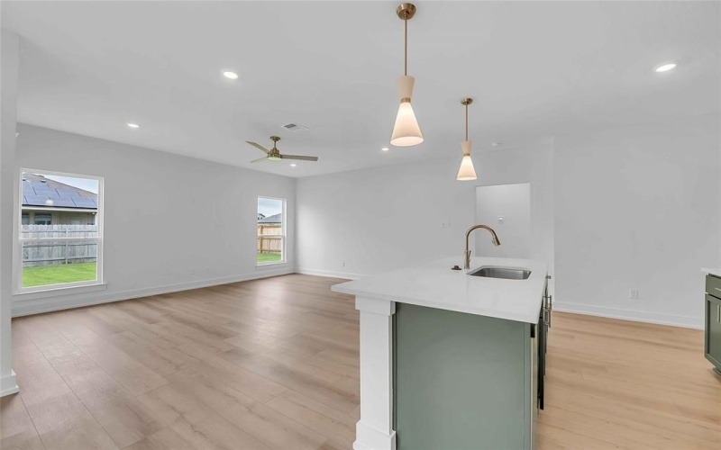2816 Teasdale Road, Waco, TX 76655, 4 Bedrooms Bedrooms, ,2 BathroomsBathrooms,Residential,For Sale,2816 Teasdale Road,21006725