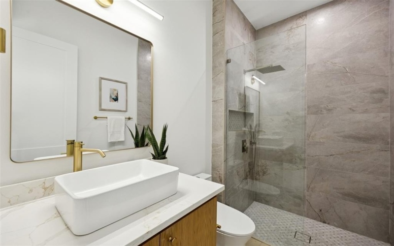3715 Rockdale Drive, Dallas, TX 75220, 5 Habitaciones Habitaciones , ,6 BañosBaños,Residential,En Venta,3715 Rockdale Drive,21007409