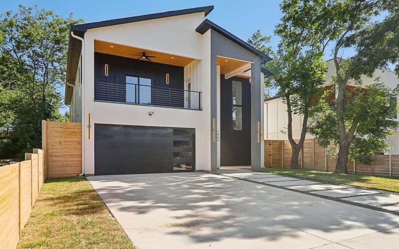 1954 Toronto Street, Dallas, TX 75212, 5 Bedrooms Bedrooms, ,3 BathroomsBathrooms,Residential,For Sale,1954 Toronto Street,21008277