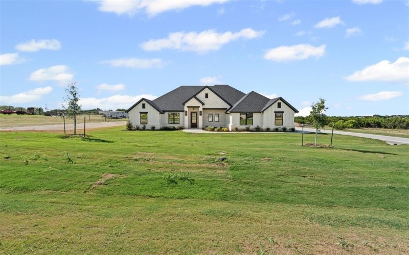 3085 Infinity Drive, Weatherford, TX 76087, 4 Bedrooms Bedrooms, ,3 BathroomsBathrooms,Residential,For Sale,3085 Infinity Drive,0,21009236
