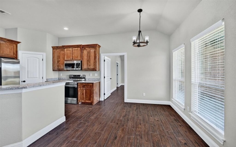 897 W Cardinal Street, Ector, TX 75439, 3 Bedrooms Bedrooms, ,2 BathroomsBathrooms,Residential,For Sale,897 W Cardinal Street,21009840