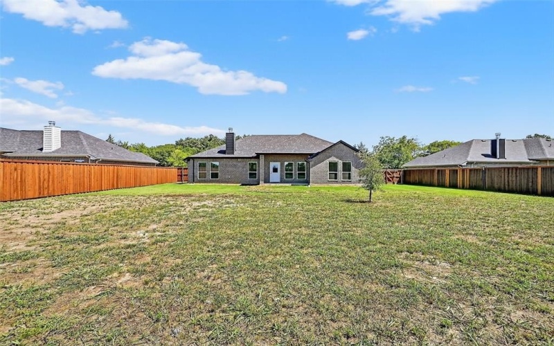 897 W Cardinal Street, Ector, TX 75439, 3 Bedrooms Bedrooms, ,2 BathroomsBathrooms,Residential,For Sale,897 W Cardinal Street,21009840