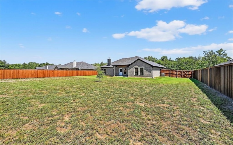 897 W Cardinal Street, Ector, TX 75439, 3 Bedrooms Bedrooms, ,2 BathroomsBathrooms,Residential,For Sale,897 W Cardinal Street,21009840