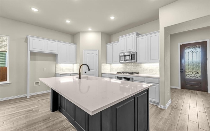 408 Pickett Creek Drive, Aledo, TX 76008, 4 Bedrooms Bedrooms, ,2 BathroomsBathrooms,Residential,For Sale,408 Pickett Creek Drive,0,21009939