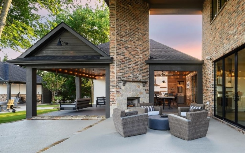 2800 Silverglade Court, Prosper, TX 75078, 5 Bedrooms Bedrooms, ,6 BathroomsBathrooms,Residential,For Sale,2800 Silverglade Court,21010257