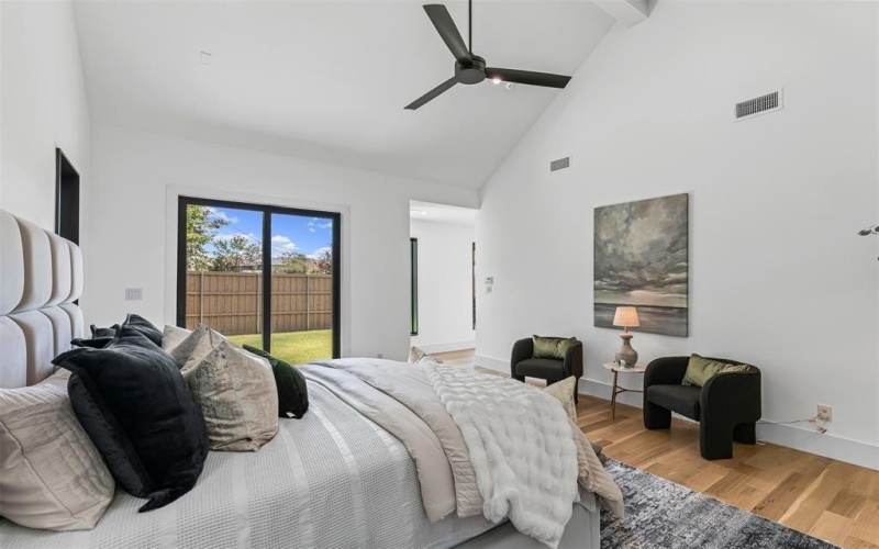 9956 Dresden Drive, Dallas, TX 75220, 5 Bedrooms Bedrooms, ,6 BathroomsBathrooms,Residential,For Sale,9956 Dresden Drive,21011654