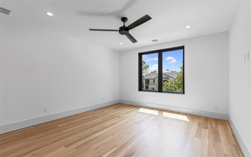 9956 Dresden Drive, Dallas, TX 75220, 5 Bedrooms Bedrooms, ,6 BathroomsBathrooms,Residential,For Sale,9956 Dresden Drive,21011654
