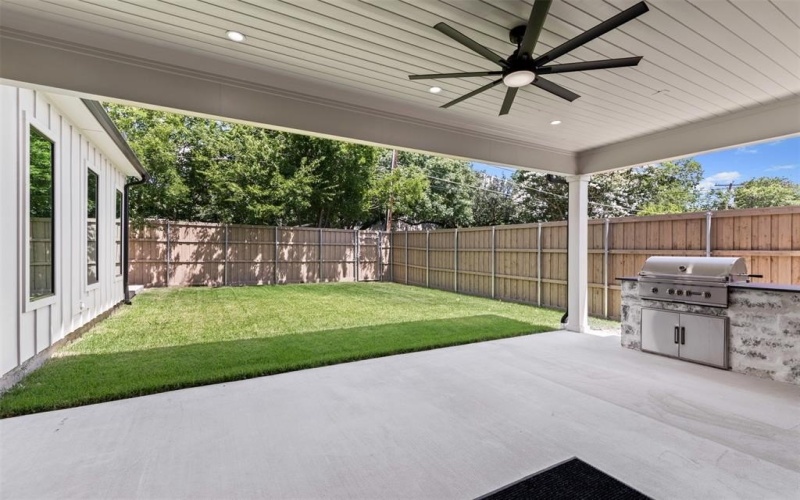 9956 Dresden Drive, Dallas, TX 75220, 5 Bedrooms Bedrooms, ,6 BathroomsBathrooms,Residential,For Sale,9956 Dresden Drive,21011654