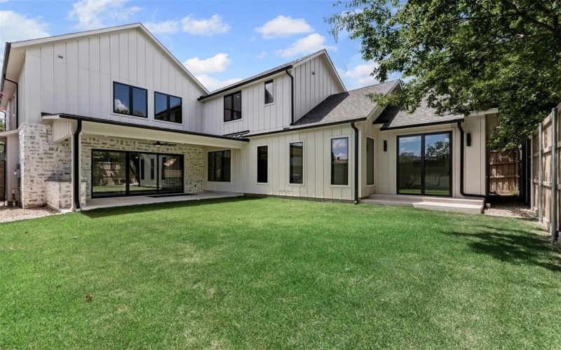 9956 Dresden Drive, Dallas, TX 75220, 5 Bedrooms Bedrooms, ,6 BathroomsBathrooms,Residential,For Sale,9956 Dresden Drive,21011654