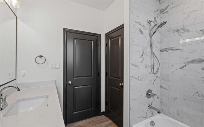5470 Compass Way, Bluff Dale, TX 76433, 3 Bedrooms Bedrooms, ,2 BathroomsBathrooms,Residential,For Sale,5470 Compass Way,21011666