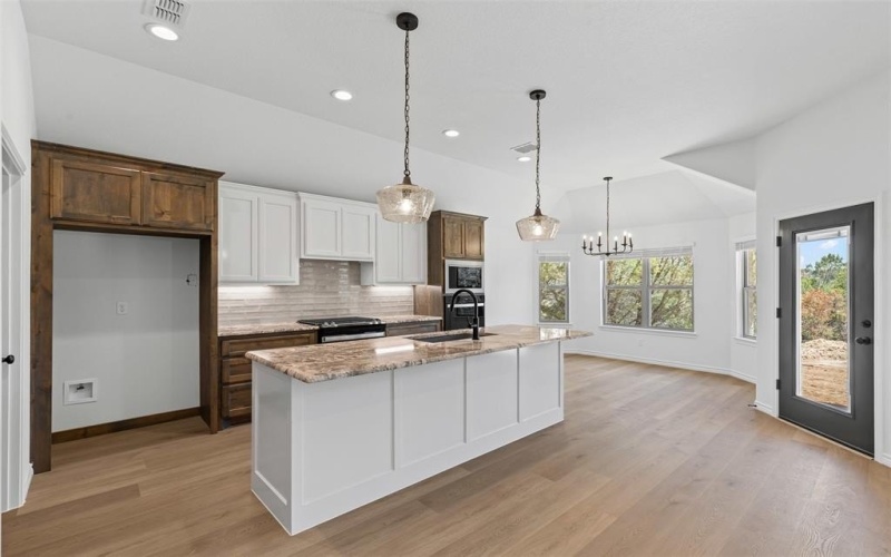 1255 Peninsula Drive, Bluff Dale, TX 76433, 3 Bedrooms Bedrooms, ,2 BathroomsBathrooms,Residential,For Sale,1255 Peninsula Drive,21011843