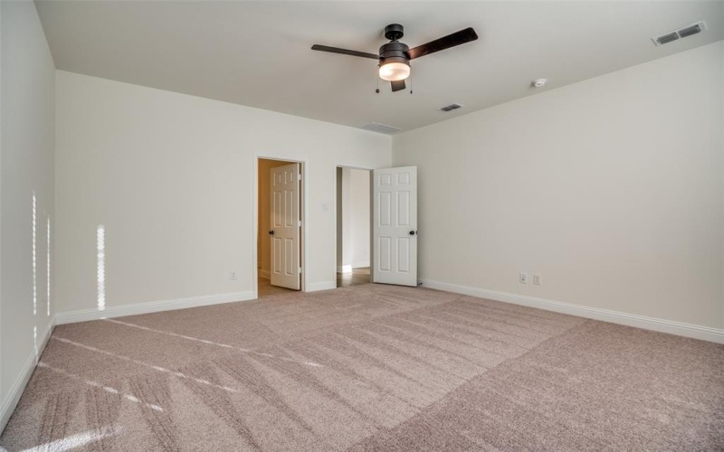 114 Northampton Drive, Justin, TX 76247, 3 Habitaciones Habitaciones , ,2 BañosBaños,Residential,En Venta,114 Northampton Drive,0,21012020