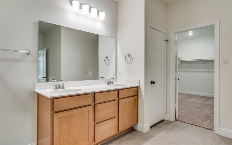 114 Northampton Drive, Justin, TX 76247, 3 Habitaciones Habitaciones , ,2 BañosBaños,Residential,En Venta,114 Northampton Drive,0,21012020