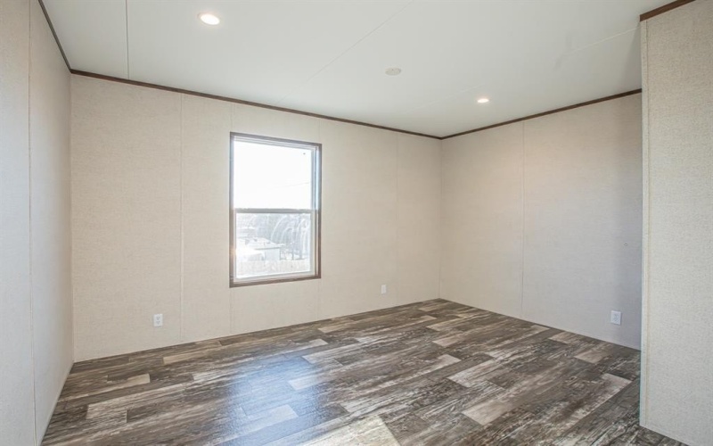 817 Highland Circle, Springtown, TX 76082, 5 Bedrooms Bedrooms, ,2 BathroomsBathrooms,Residential,For Sale,817 Highland Circle,21012197