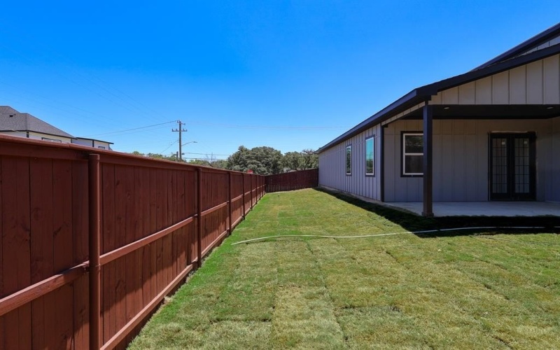 5545 S Hampshire Boulevard, Fort Worth, TX 76112, 4 Habitaciones Habitaciones , ,2 BañosBaños,Residential,En Venta,5545 S Hampshire Boulevard,21012520
