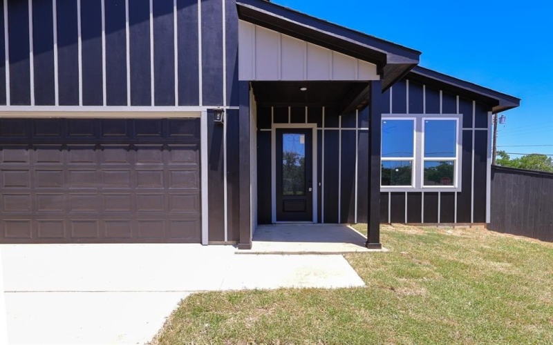 5545 S Hampshire Boulevard, Fort Worth, TX 76112, 4 Habitaciones Habitaciones , ,2 BañosBaños,Residential,En Venta,5545 S Hampshire Boulevard,21012520