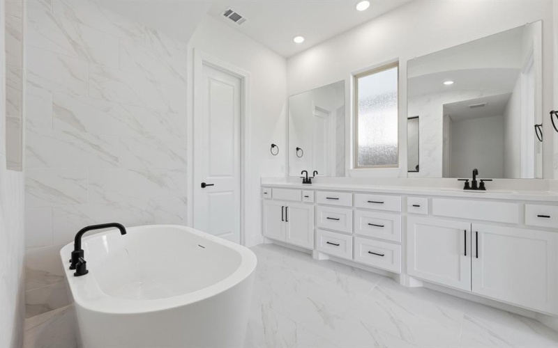 2206 Railhead Trail, Waxahachie, TX 75165, 5 Habitaciones Habitaciones , ,5 BañosBaños,Residential,En Venta,2206 Railhead Trail,0,21012575