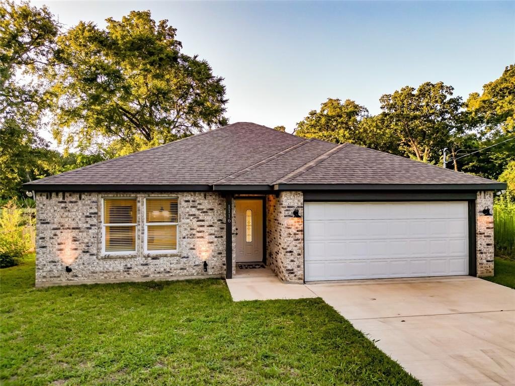 1116 Kingsway, Tool, TX 75143, 3 Habitaciones Habitaciones , ,2 BañosBaños,Residential,En Venta,1116 Kingsway,21012595