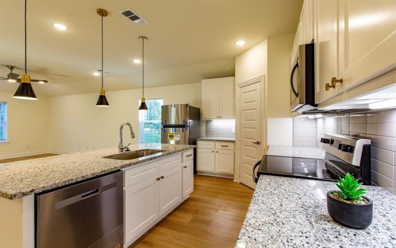 1116 Kingsway, Tool, TX 75143, 3 Habitaciones Habitaciones , ,2 BañosBaños,Residential,En Venta,1116 Kingsway,21012595