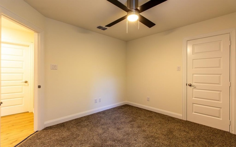 1116 Kingsway, Tool, TX 75143, 3 Habitaciones Habitaciones , ,2 BañosBaños,Residential,En Venta,1116 Kingsway,21012595