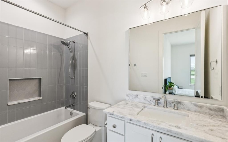 4411 Tea Olive Trail, Midlothian, TX 76065, 3 Bedrooms Bedrooms, ,3 BathroomsBathrooms,Residential,For Sale,4411 Tea Olive Trail,21012604