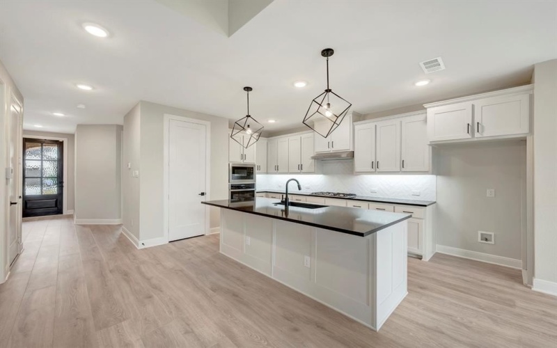 1536 Ebling Way, Van Alstyne, TX 75495, 4 Bedrooms Bedrooms, ,3 BathroomsBathrooms,Residential,For Sale,1536 Ebling Way,0,21012679