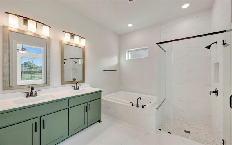 1520 Ebling Way, Van Alstyne, TX 75495, 4 Bedrooms Bedrooms, ,3 BathroomsBathrooms,Residential,For Sale,1520 Ebling Way,0,21012697