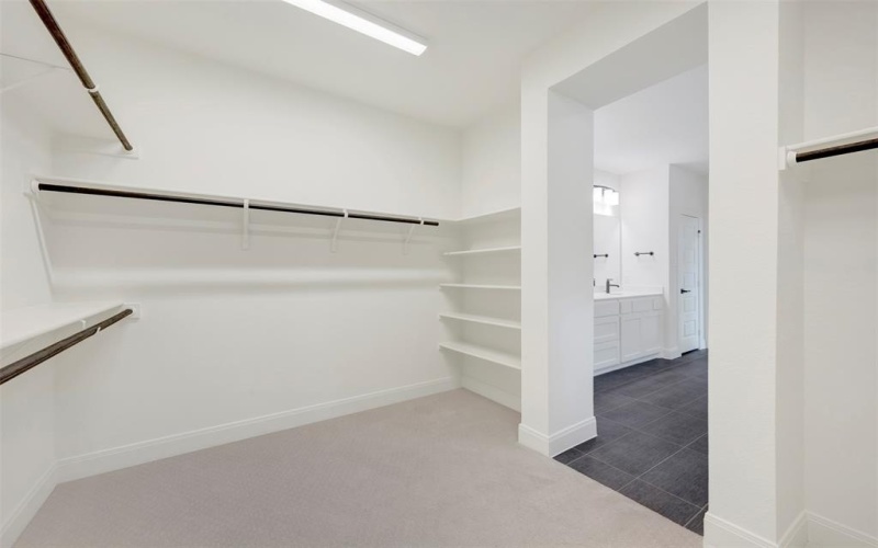 9713 Dahlia Boulevard, Mesquite, TX 75126, 4 Habitaciones Habitaciones , ,3 BañosBaños,Residential,En Venta,9713 Dahlia Boulevard,0,21012729