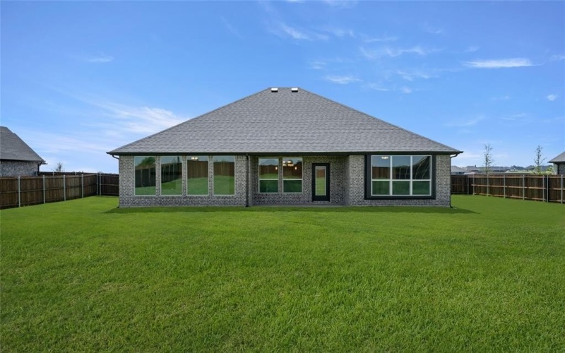108 Red Fox Trail, Godley, TX 76044, 3 Bedrooms Bedrooms, ,2 BathroomsBathrooms,Residential,For Sale,108 Red Fox Trail,0,21012764
