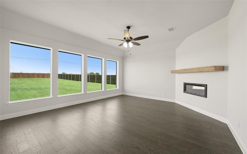 108 Red Fox Trail, Godley, TX 76044, 3 Bedrooms Bedrooms, ,2 BathroomsBathrooms,Residential,For Sale,108 Red Fox Trail,0,21012764