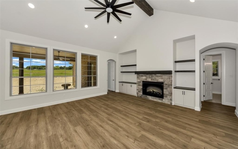 150 Top Flight Drive, Weatherford, TX 76087, 4 Bedrooms Bedrooms, ,2 BathroomsBathrooms,Residential,For Sale,150 Top Flight Drive,21012840