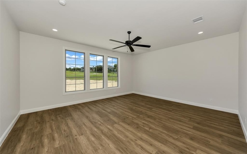 150 Top Flight Drive, Weatherford, TX 76087, 4 Bedrooms Bedrooms, ,2 BathroomsBathrooms,Residential,For Sale,150 Top Flight Drive,21012840