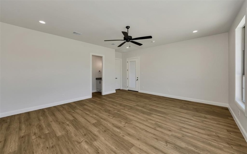 150 Top Flight Drive, Weatherford, TX 76087, 4 Bedrooms Bedrooms, ,2 BathroomsBathrooms,Residential,For Sale,150 Top Flight Drive,21012840