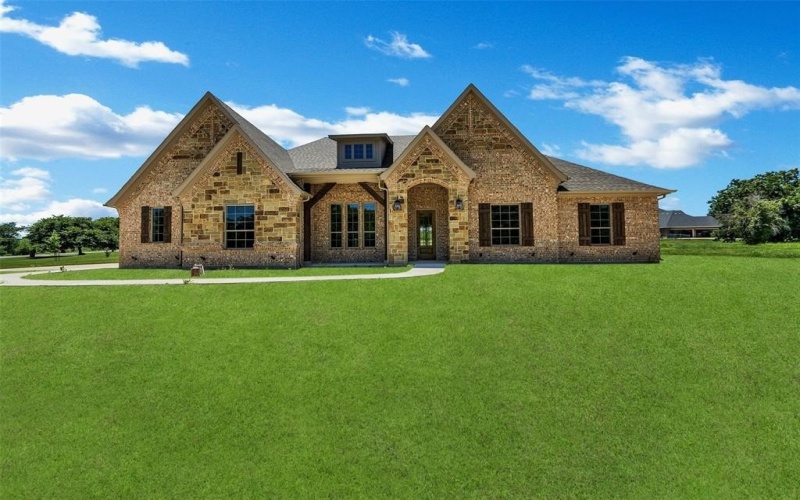 150 Top Flight Drive, Weatherford, TX 76087, 4 Bedrooms Bedrooms, ,2 BathroomsBathrooms,Residential,For Sale,150 Top Flight Drive,21012840
