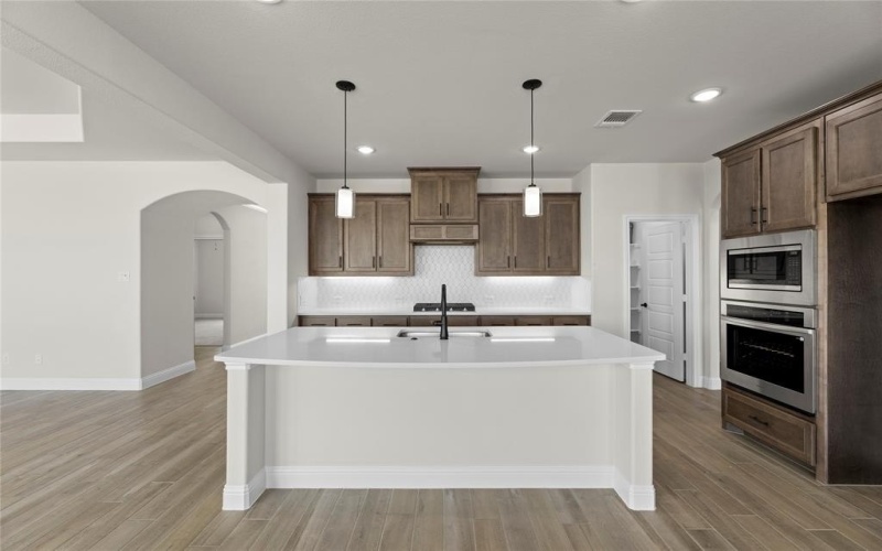 705 Soprano Drive, Forney, TX 75126, 5 Habitaciones Habitaciones , ,3 BañosBaños,Residential,En Venta,705 Soprano Drive,0,21012905