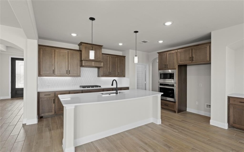 705 Soprano Drive, Forney, TX 75126, 5 Habitaciones Habitaciones , ,3 BañosBaños,Residential,En Venta,705 Soprano Drive,0,21012905