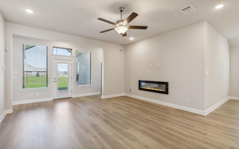 1854 Silver Birch Road, Waxahachie, TX 75165, 3 Bedrooms Bedrooms, ,3 BathroomsBathrooms,Residential,For Sale,1854 Silver Birch Road,0,21012911