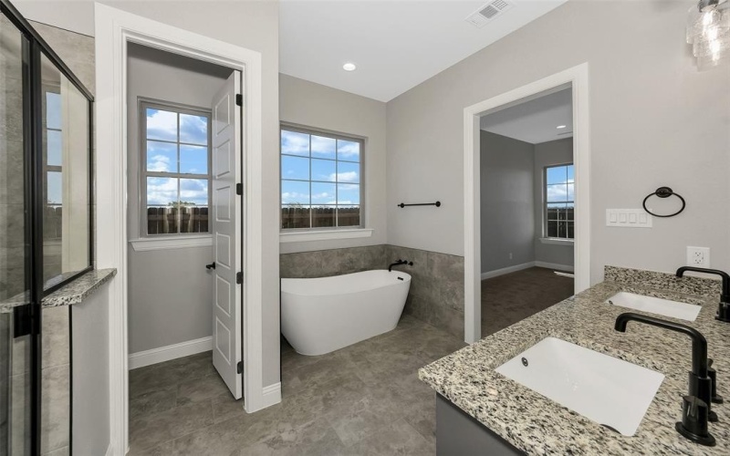 103 Hall Street, Glen Rose, TX 76043, 4 Habitaciones Habitaciones , ,2 BañosBaños,Residential,En Venta,103 Hall Street,21012947