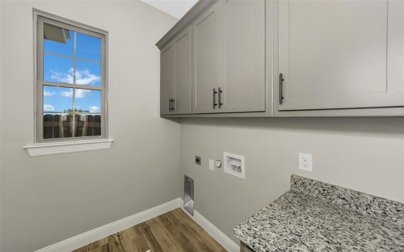 103 Hall Street, Glen Rose, TX 76043, 4 Habitaciones Habitaciones , ,2 BañosBaños,Residential,En Venta,103 Hall Street,21012947