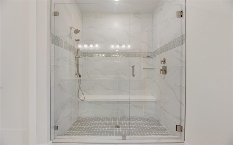 925 Heights Way, Plano, TX 75075, 4 Habitaciones Habitaciones , ,5 BañosBaños,Residential,En Venta,925 Heights Way,0,21013025