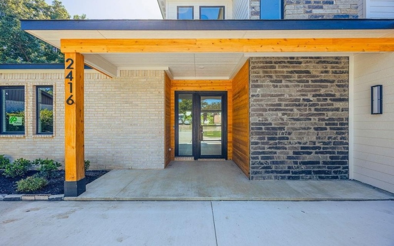 2416 Jewell Drive, Arlington, TX 76016, 4 Habitaciones Habitaciones , ,5 BañosBaños,Residential,En Venta,2416 Jewell Drive,21013052