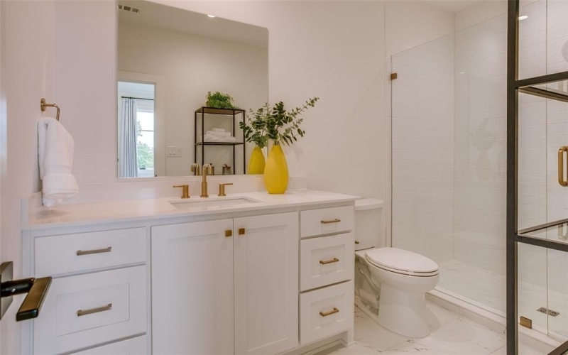 7207 Gaston Avenue #1004, Dallas, TX 75214, 2 Bedrooms Bedrooms, ,2 BathroomsBathrooms,Residential,For Sale,7207 Gaston Avenue,21013064