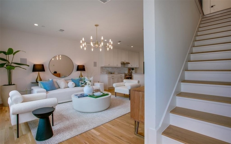 7207 Gaston Avenue #1004, Dallas, TX 75214, 2 Bedrooms Bedrooms, ,2 BathroomsBathrooms,Residential,For Sale,7207 Gaston Avenue,21013064