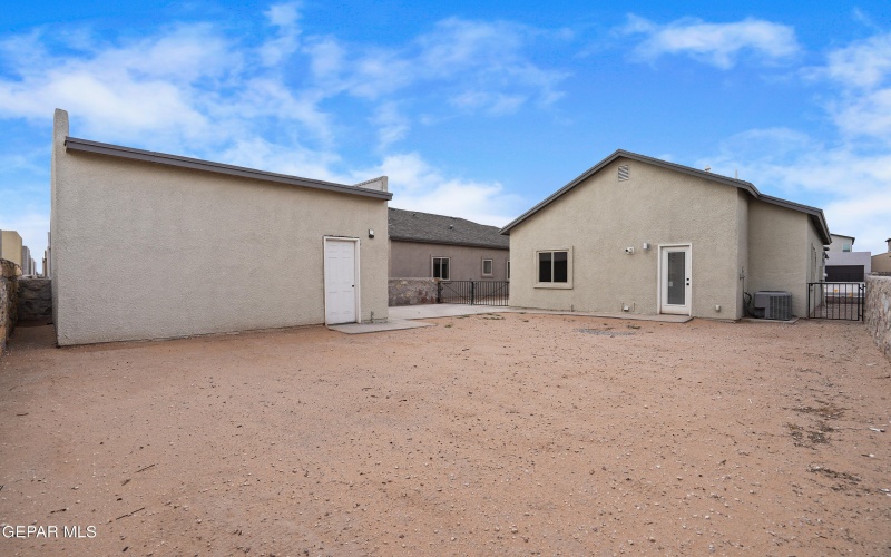 14324 Chris Zingo Lane, Horizon City, TX 79928, 3 Bedrooms Bedrooms, ,2 BathroomsBathrooms,Residential,For Sale,14324 Chris Zingo Lane,0,908932