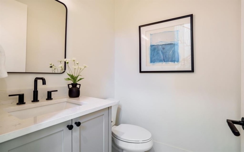 5836 Kenwood Avenue, Dallas, TX 75206, 5 Bedrooms Bedrooms, ,5 BathroomsBathrooms,Residential,For Sale,5836 Kenwood Avenue,21013386