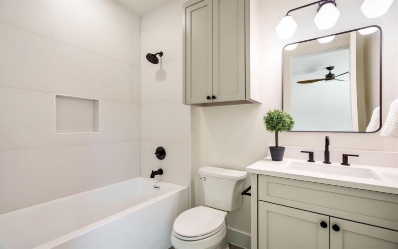 5836 Kenwood Avenue, Dallas, TX 75206, 5 Bedrooms Bedrooms, ,5 BathroomsBathrooms,Residential,For Sale,5836 Kenwood Avenue,21013386