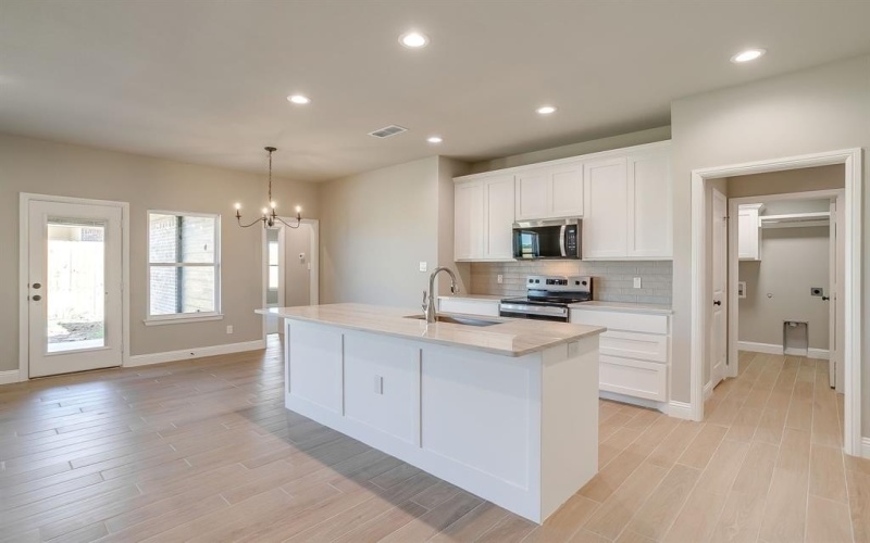 320 Cherry Point Drive, Palmer, TX 75152, 3 Bedrooms Bedrooms, ,2 BathroomsBathrooms,Residential,For Sale,320 Cherry Point Drive,21013434